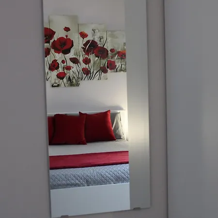 Apartment La Luna Blu Malpensa Papaveri